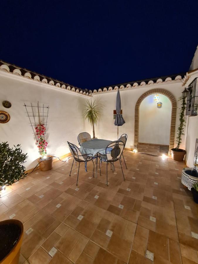 Apartment Lovely 2 Bed With Stunning Views & Pool