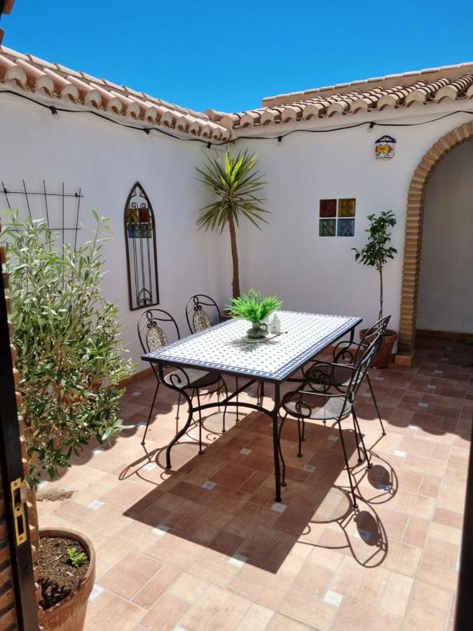 Lovely 2 Bed With Stunning Views & Pool