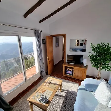 Lovely 2 Bed Apartment With Stunning Views & Pool Competa Exterior photo
